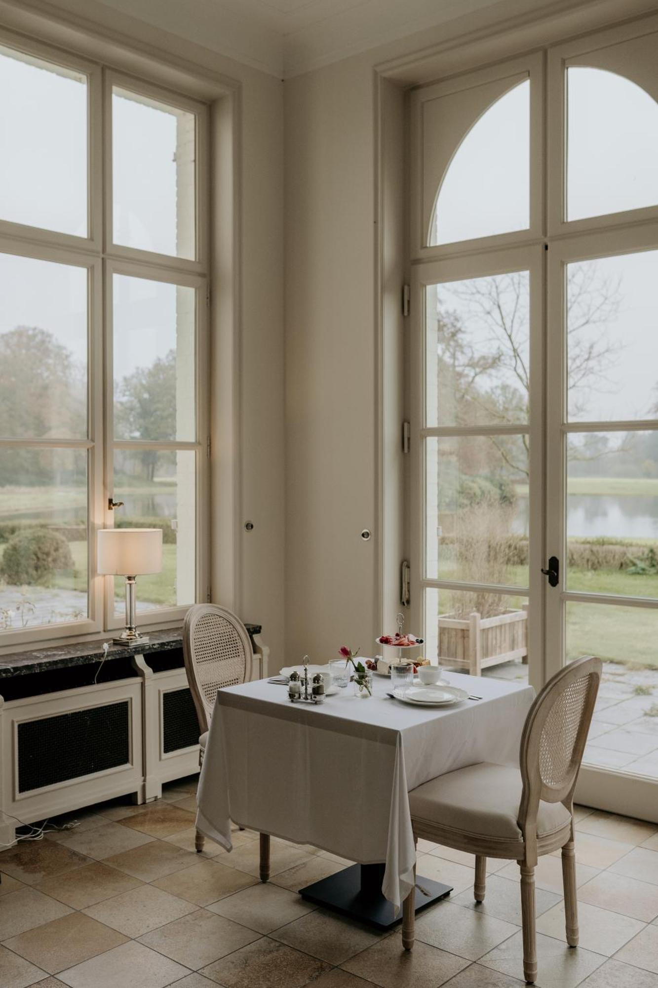 B&B Kasteel Den Tip Arendonk Buitenkant foto