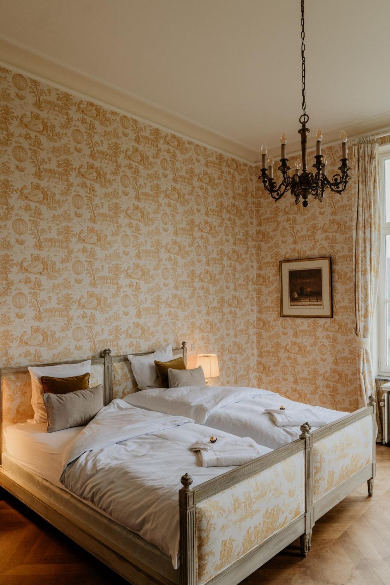 B&B Kasteel Den Tip Arendonk Buitenkant foto